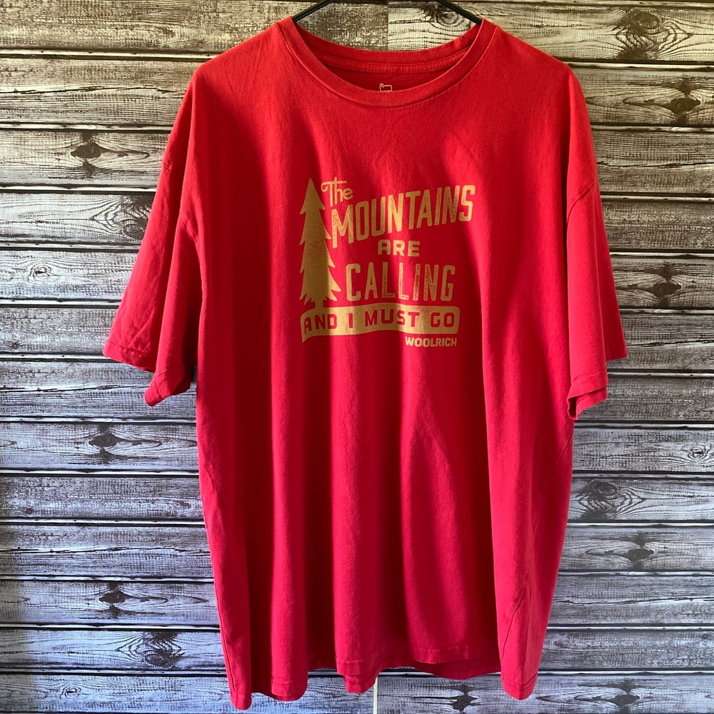 Woolrich Men's Short-Sleeved Tee Size XL Red‎ Mountains Are Calling